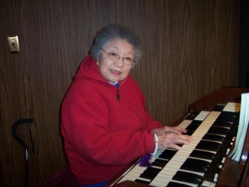 Lois Nakashima